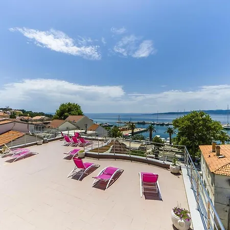 Apartment Luxur House With Seaview Teracce